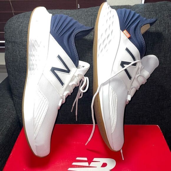 New Balance ROAX Running Shoes - Picture 2 of 7